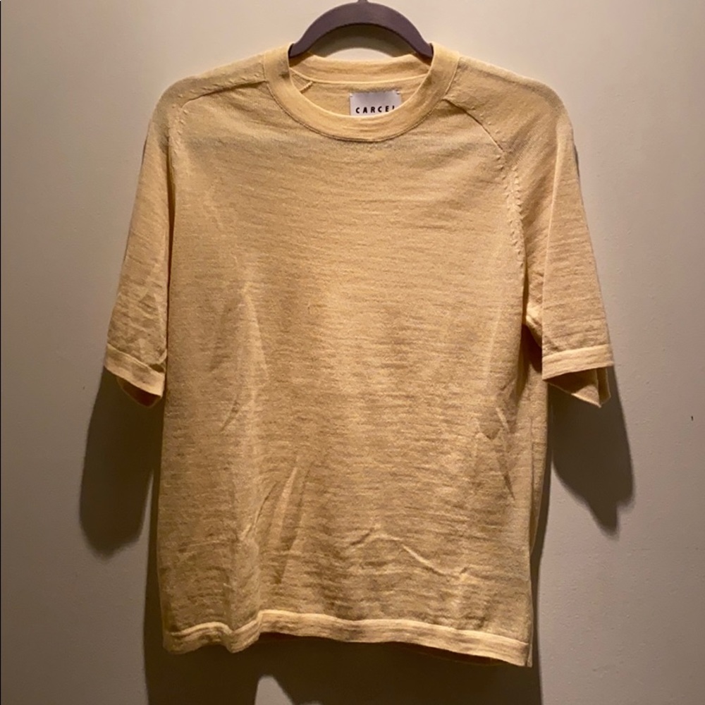 Short sleeve sweater